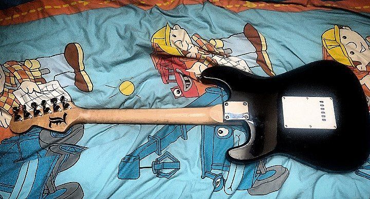 Gitara elektryczna Harley Benton St 20 Sb