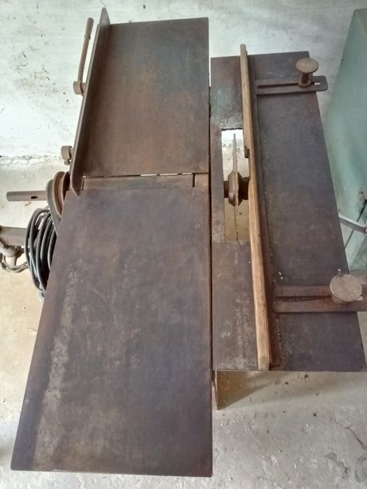 Циркулярна пила з фуганком