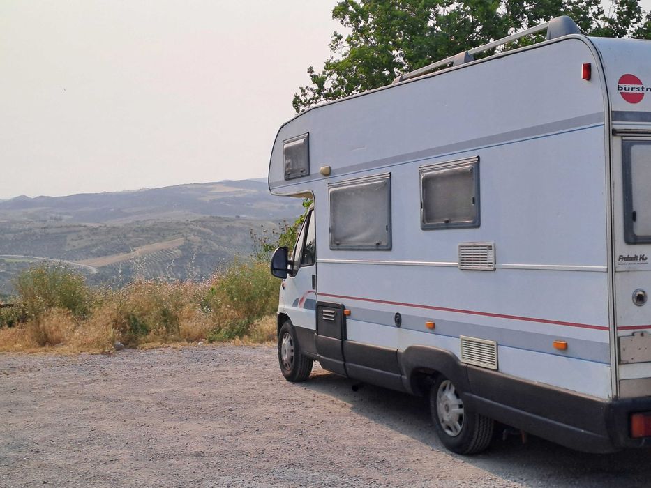 Autocaravana Fiat Ducato 2.8 TDI Bürstner - 6 Lugares