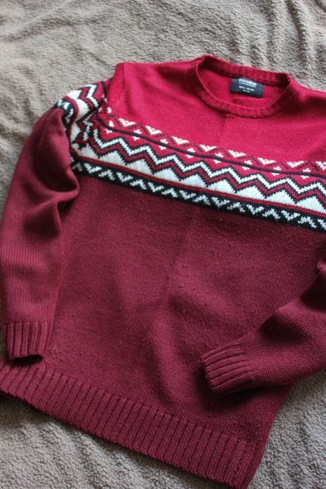 Светр Pull&Bear червоний розмір Л/L