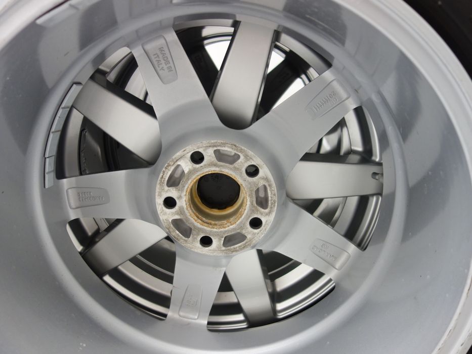 245/45R18 275/40R18 Koła zimowe Pirelli Mercedes W213 Bmw G30 TPMS 4x7m