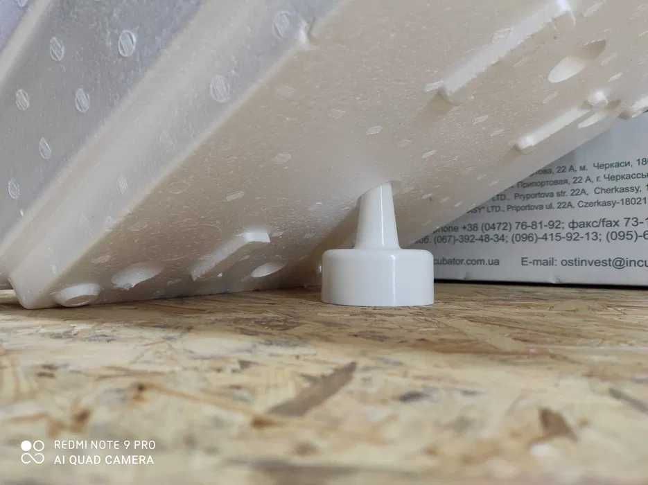 Energooszczędny inkubator do wylęgu 80 jaj