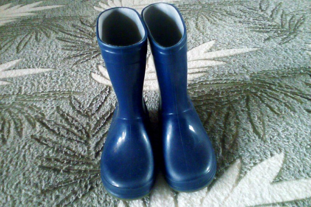 Резиновые сапожки