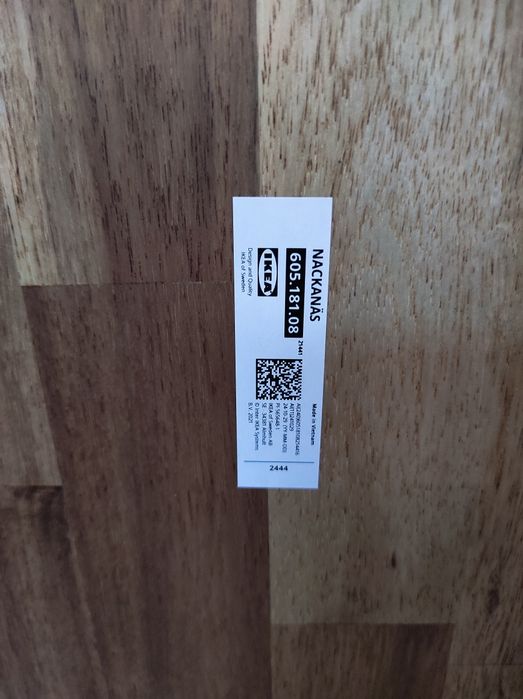 Mesa redonda Nackanas IKEA madeira acácia