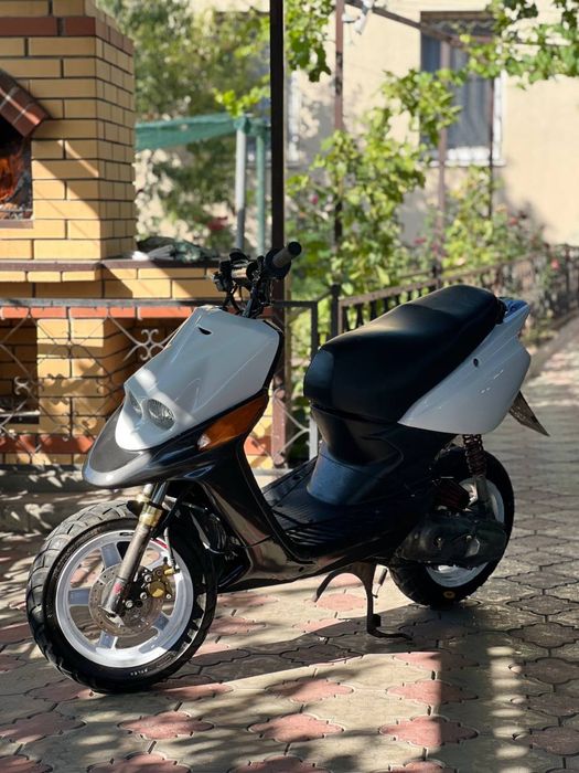 Продам Yamaha ROCKET Spy