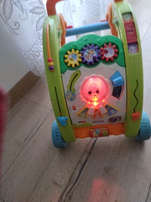 Chodzik, jeździk ,pchacz