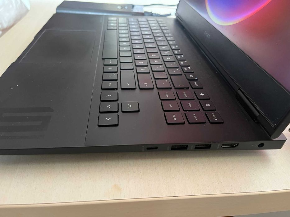 Portátil Gaming HP OMEN 16 | RTX 4050 | Ryzen 7 7840HS | 16GB RAM | SSD 512GB