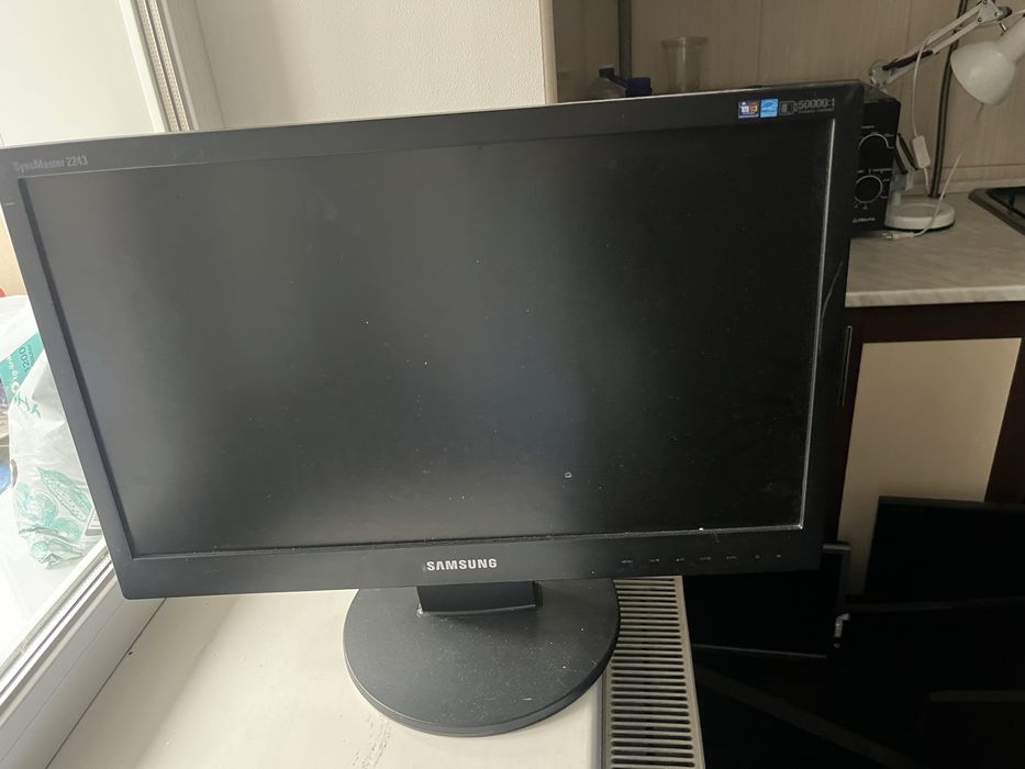 Комп’ютерний  монітор