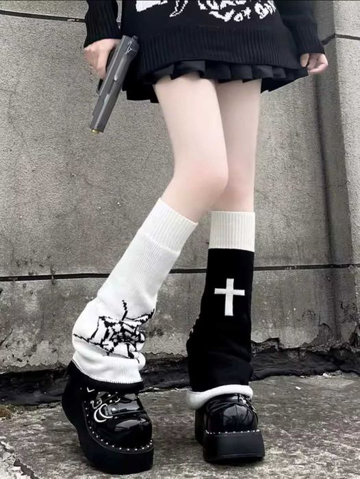 Гетери з хрестом та паутінням