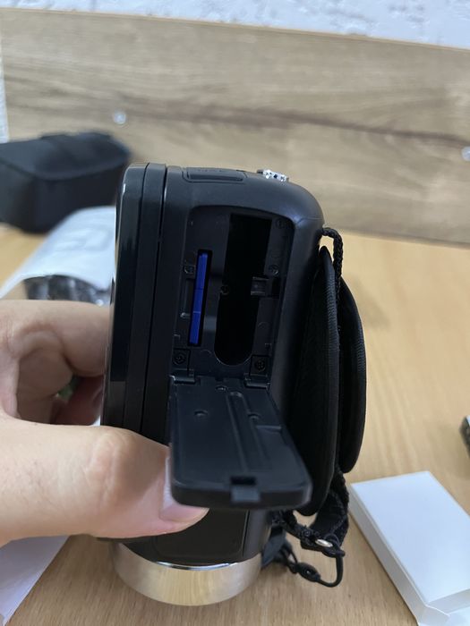 Цифрова відеокамера UHD 5K Ultra HD 64MP