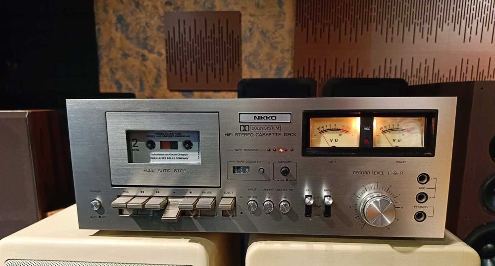 Nikko Crown CTD-2200 касетна дека