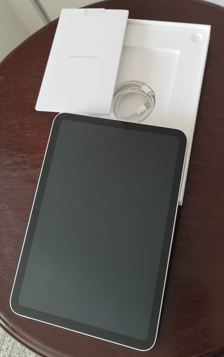 Ipad A16 na caixa