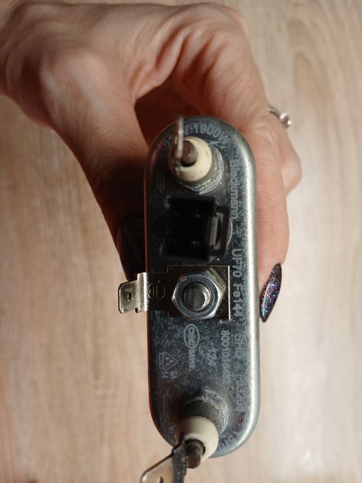 Продам тен стиральной машинки бош.