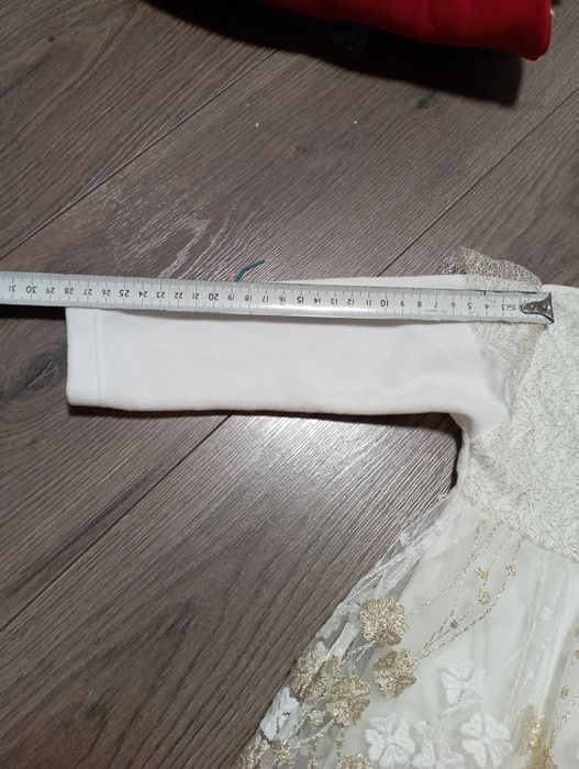 Сукня на дівчинку