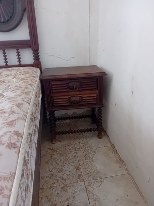 Quarto de casal em otimo estado completo