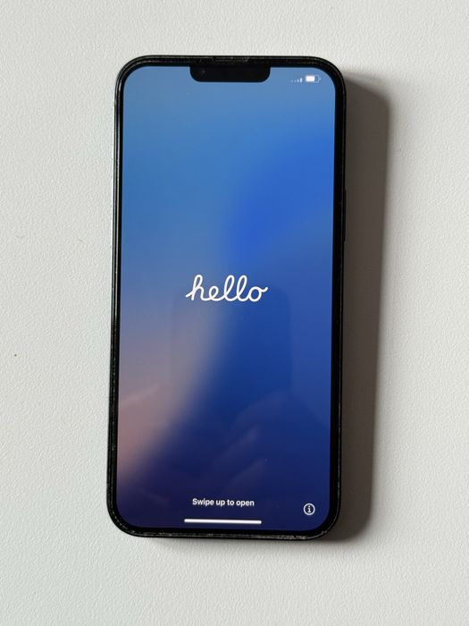 iPhone 14 Plus 128GB midnight black + 2 cabos USBC - lightning