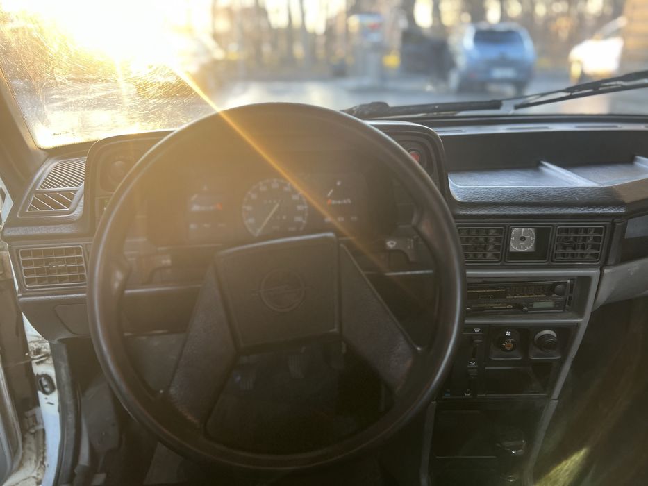 Opel kadet 1,6 Повністю справний