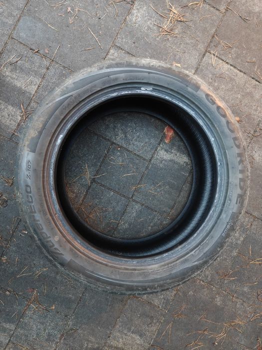 Komplet opon letnich 245/45/17