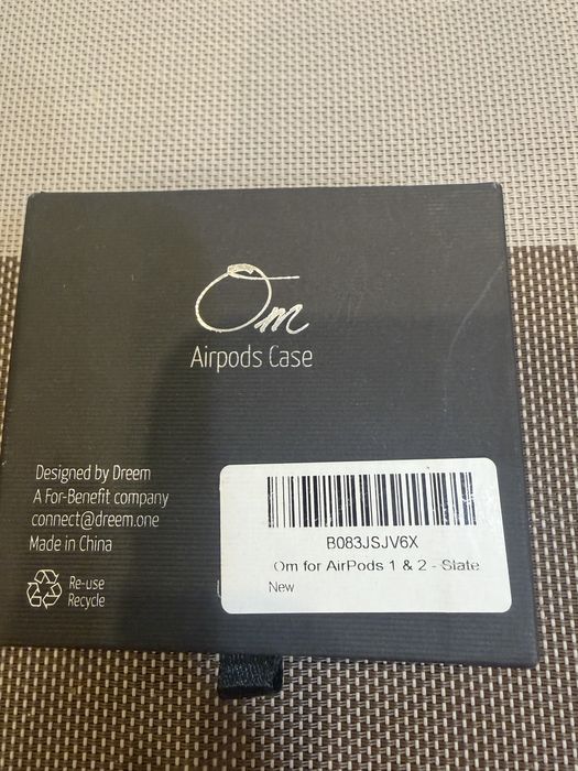 Чохол шкіряний для AirPods покоління 1/2