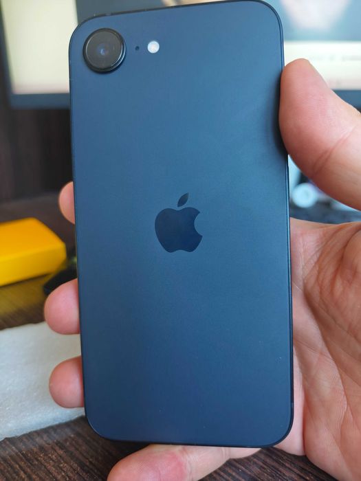 Iphone 16e/128GB
