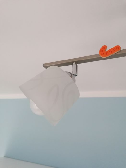 Lampa do pokoju dziecięgo