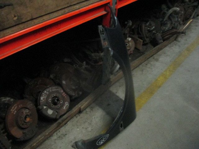 Guarda-lamas esquerdo OPEL Vectra B (36_)