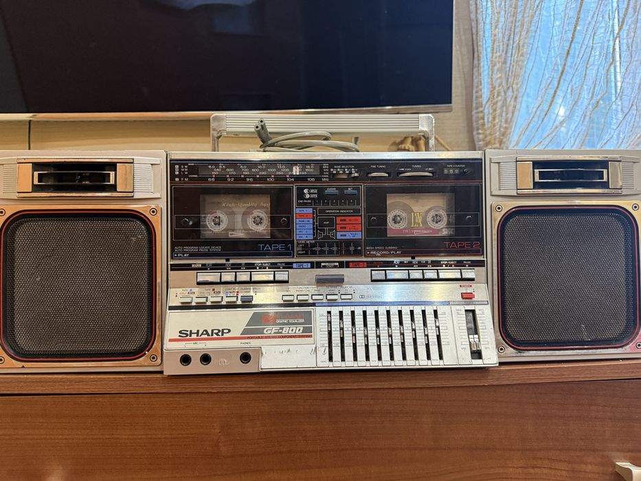 SHARP GF - 800 магнитафон.