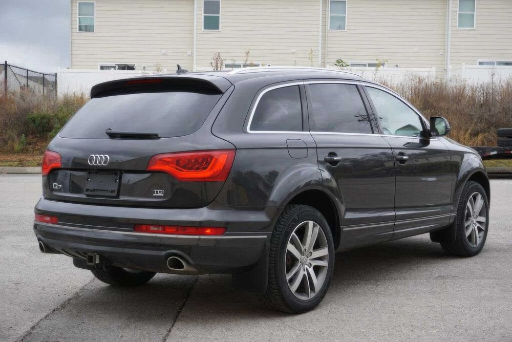 Audi Q7 3.0 quattro TDI Premium Plus      2015
