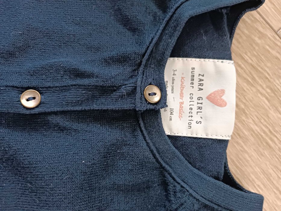Granatowy sweterek Zara rozmiar 104