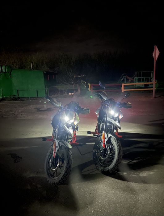 Продаєця текен 300