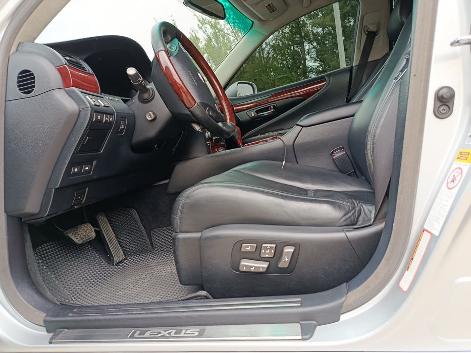 lexus  ls 460 2007 long Ataman