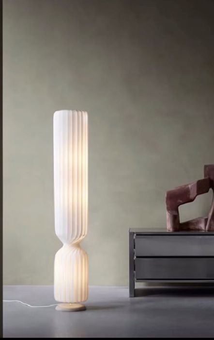 Підлоговий Торшер