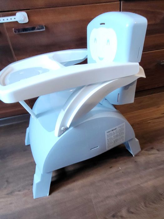 Krzesełko do karmienia dla dziecka