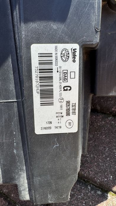 Toyota Proace zderzak przedni i lampy