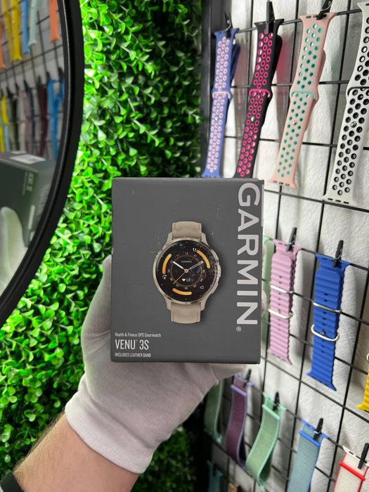 Garmin  Venu 3S Soft Gold AND LEATHER Band 010-02785-55 WATCHMANIA