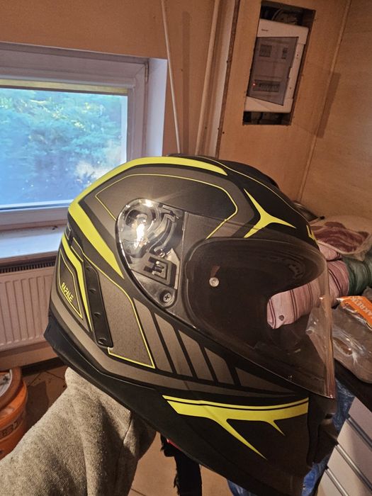 Sprzedam kask z interkomem