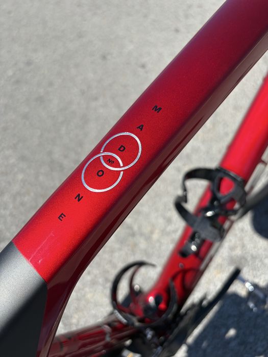 Trek Madone estado novo serviço