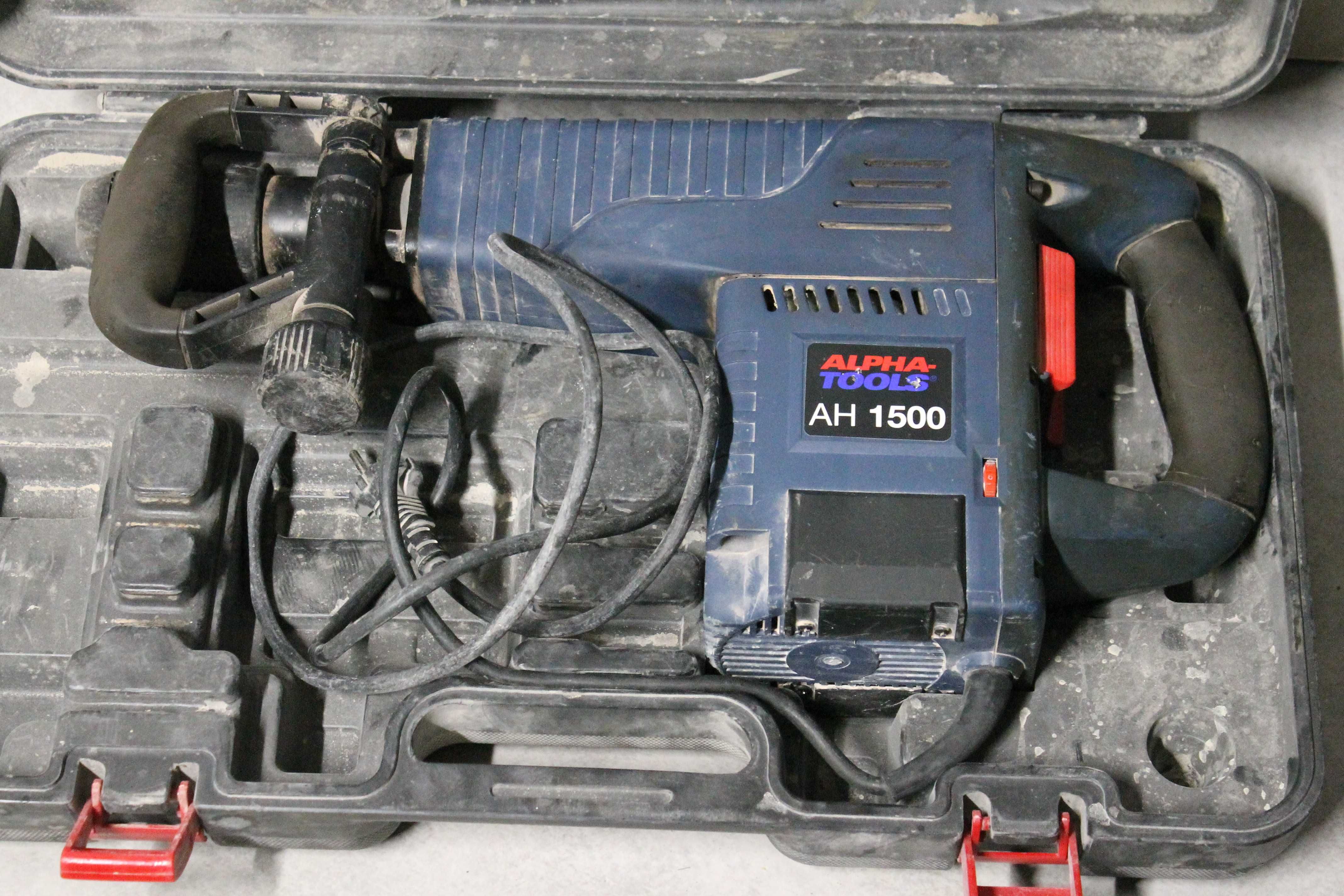 Młot udarowy wyburzeniowy Alpha Tools AH 1500 watt, komplet, walizka  Krośnice • OLX.pl