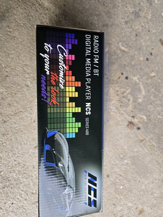 Radio android  nawigacja i wifi dotykowy ekran  radio w bardzo dobrym stanie