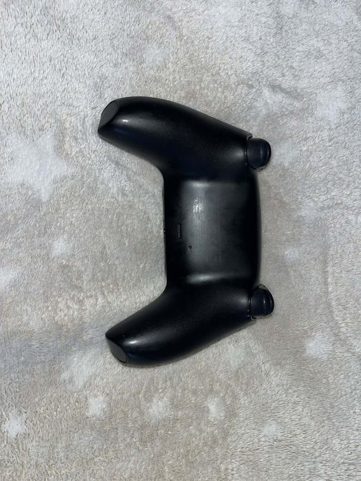 Pad ps5 czarny  sprawny w 100%