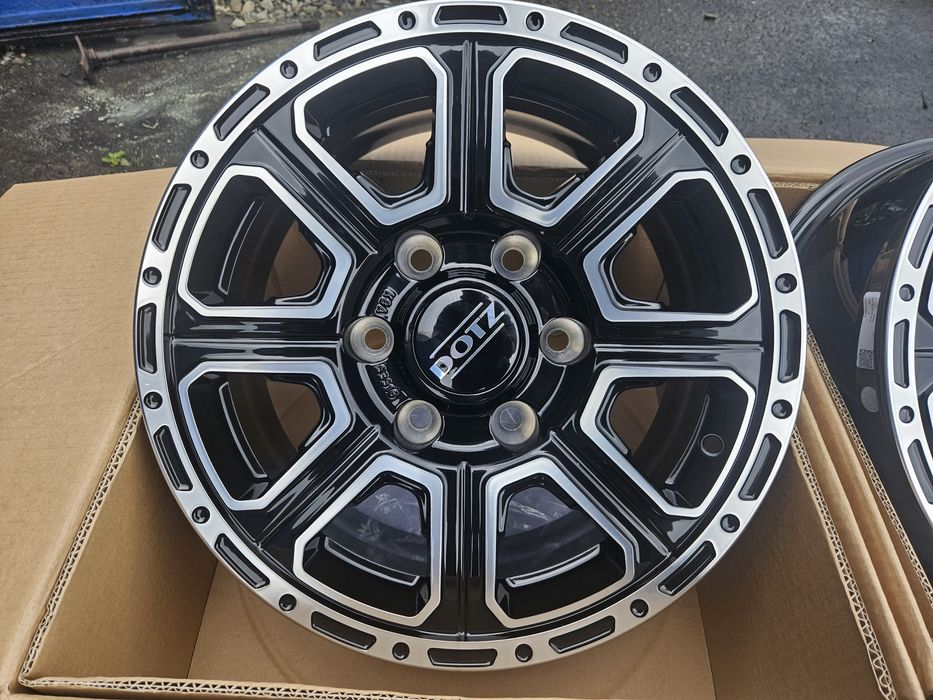 Felgi aluminiowe 6x139.7 et 24 7j 93.1 dotz