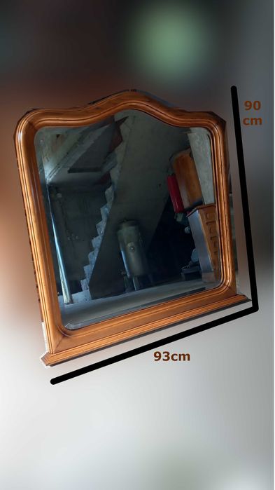 Mobilia de quarto de casal - madeira maciça