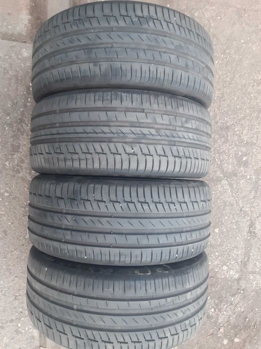 Opony letnie Continental 245/40/20 cztery sztuki