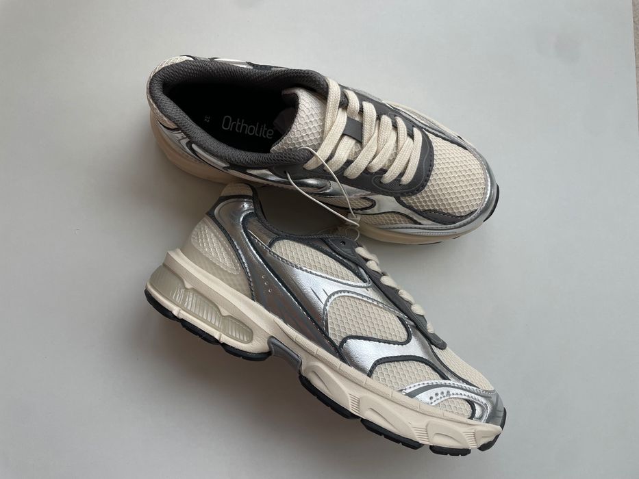Кросівки zara 31, 32  розмір