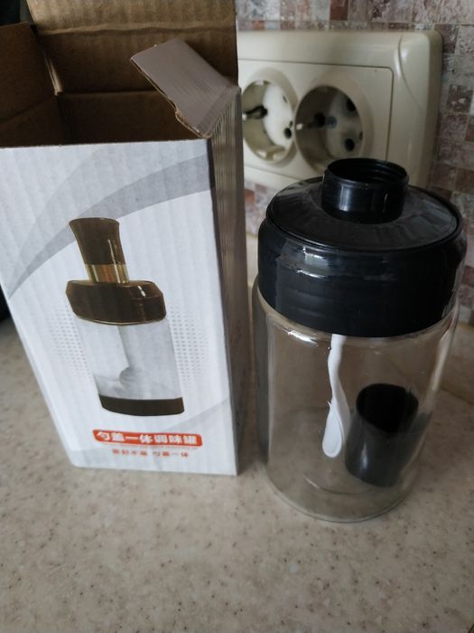 Баночка скляна з ложкою для цукру солі спецій сипучих