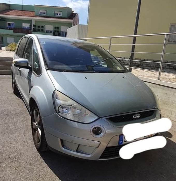 Ford smax com motor avariado