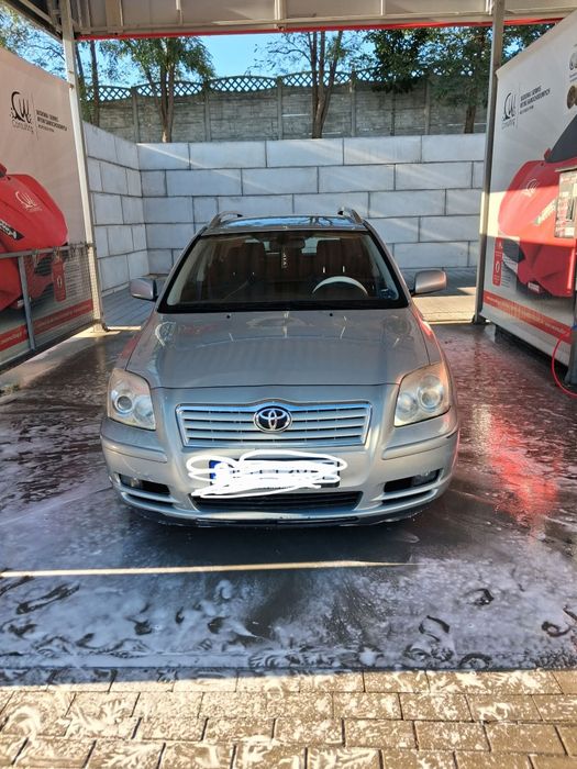 Toyota Avensis 2.0 4d4 disel  116km