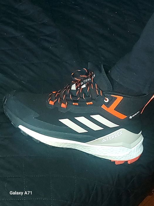 Кросовки орегинал