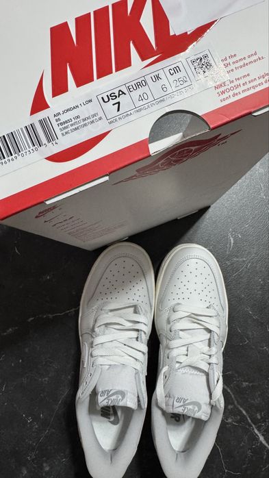 Nike Air Jordan 1 Low 85 „Neutral Grey” rozmiar 40, wkładka 25 cm.