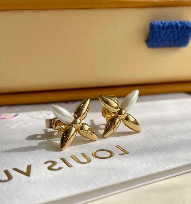Kolczyki Louis Vuitton Bullet – Industrial Luxe – Szczegóły